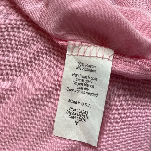 Bobeau sz Med.; long length; Pink short sleeve T-Shirt with knot front detail - Picture 5 of 6